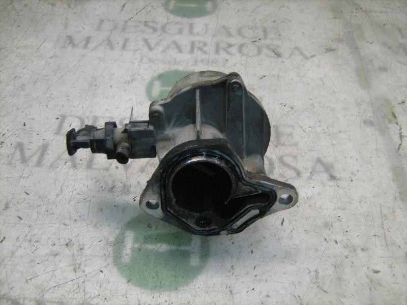 Recambio de depresor freno / bomba vacio para renault trafic (desde 5.89) referencia OEM IAM   