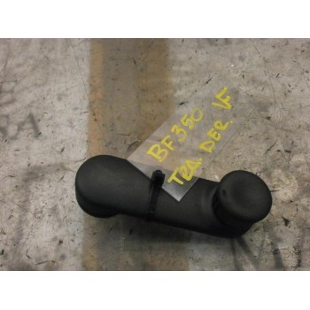 MANETA ELEVALUNAS TRASERA DERECHA 