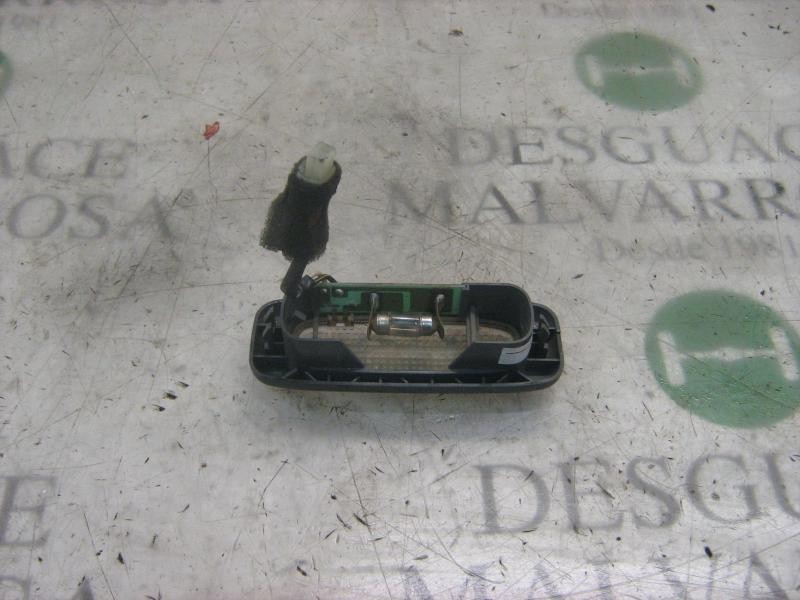 Recambio de piloto interior para ssangyong musso 2.9 tdi grand lux referencia OEM IAM   