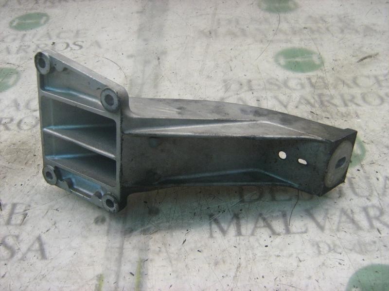 Recambio de soporte motor delantero para bmw serie 5 berlina (e39) 528i referencia OEM IAM 22111092973  
