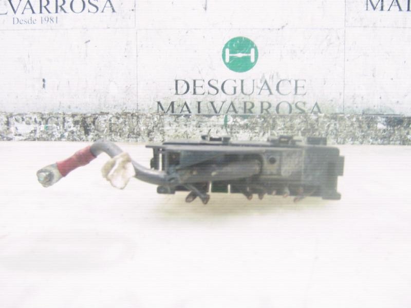 Recambio de caja reles / fusibles para opel astra g berlina sport referencia OEM IAM   