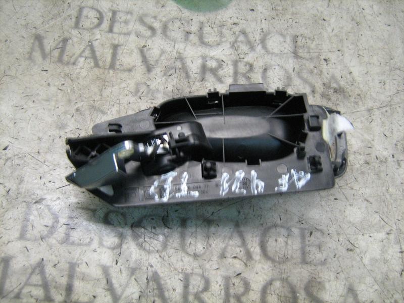Recambio de maneta interior trasera derecha para peugeot 307 break/sw (s2) xs referencia OEM IAM   