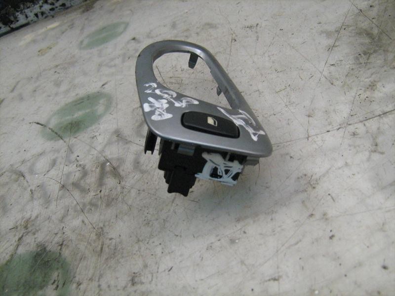 Recambio de mando elevalunas trasero derecho para peugeot 307 (s1) xr referencia OEM IAM   