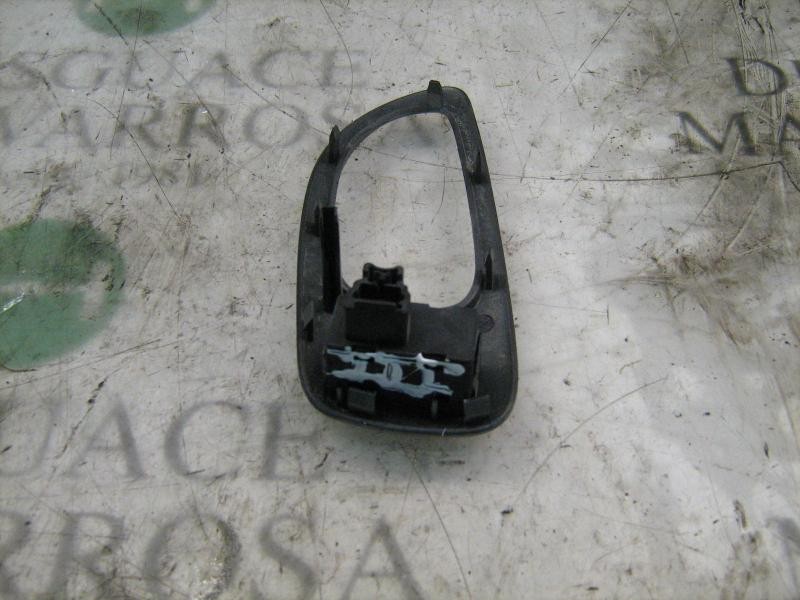 Recambio de mando elevalunas trasero izquierdo para peugeot 307 (s1) xr referencia OEM IAM   