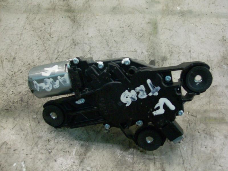 Recambio de motor limpia trasero para ford focus berlina (cap) ghia referencia OEM IAM   