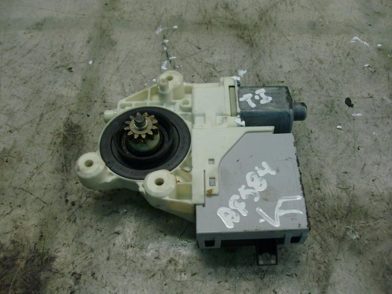 Recambio de motor elevalunas trasero izquierdo para ford focus berlina (cap) ghia referencia OEM IAM   
