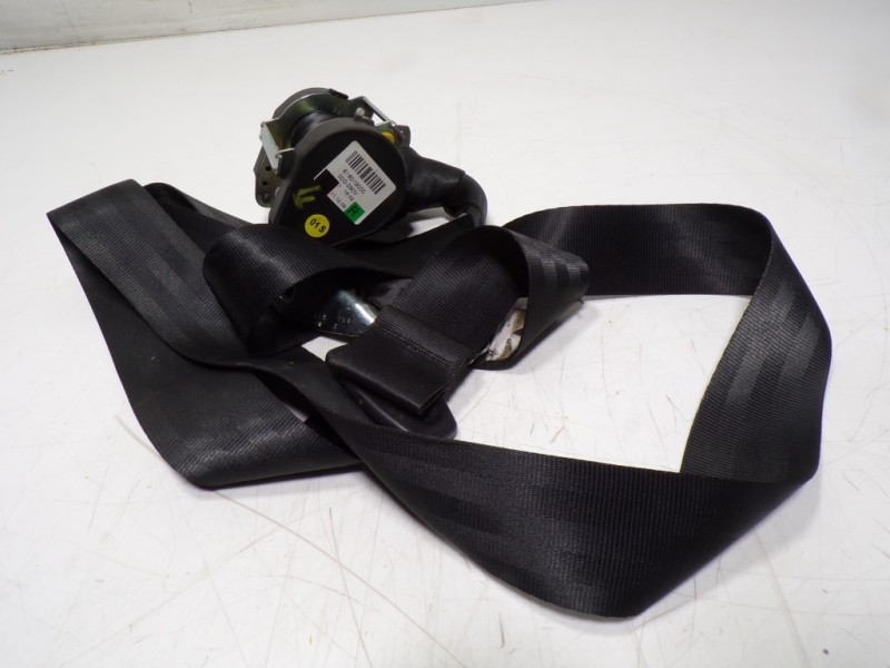 Recambio de cinturon seguridad trasero derecho para volkswagen golf vi (5k1) 1.6 tdi dpf referencia OEM IAM 1K6857806AARAA 61801