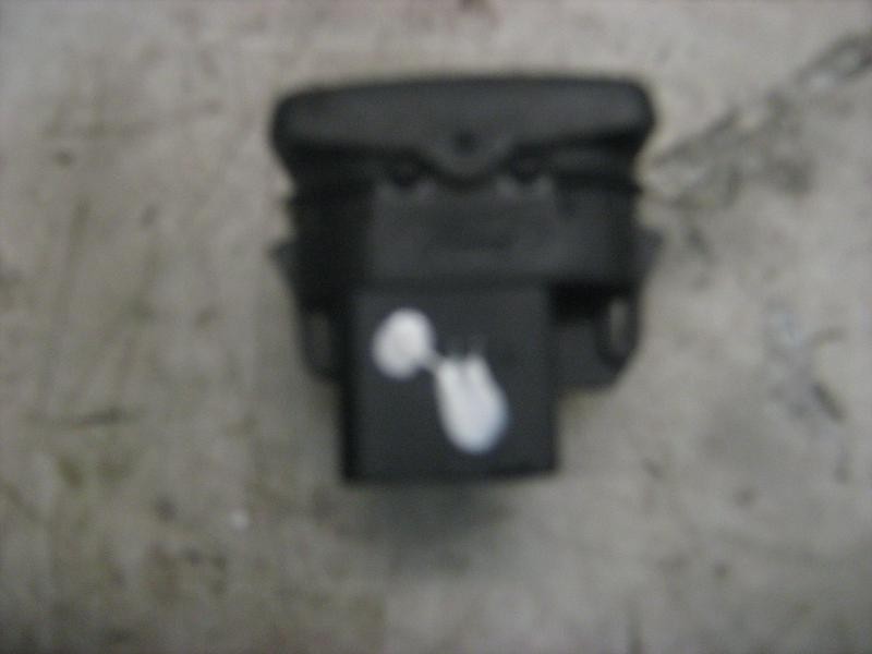 Recambio de mando elevalunas trasero izquierdo para ford focus berlina (cap) ghia referencia OEM IAM   