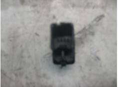 Recambio de mando elevalunas trasero derecho para ford focus berlina (cap) ghia referencia OEM IAM    2