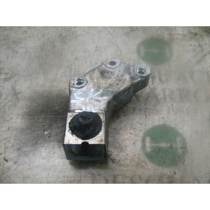 Recambio de soporte cambio para peugeot 206 berlina xt referencia OEM IAM   