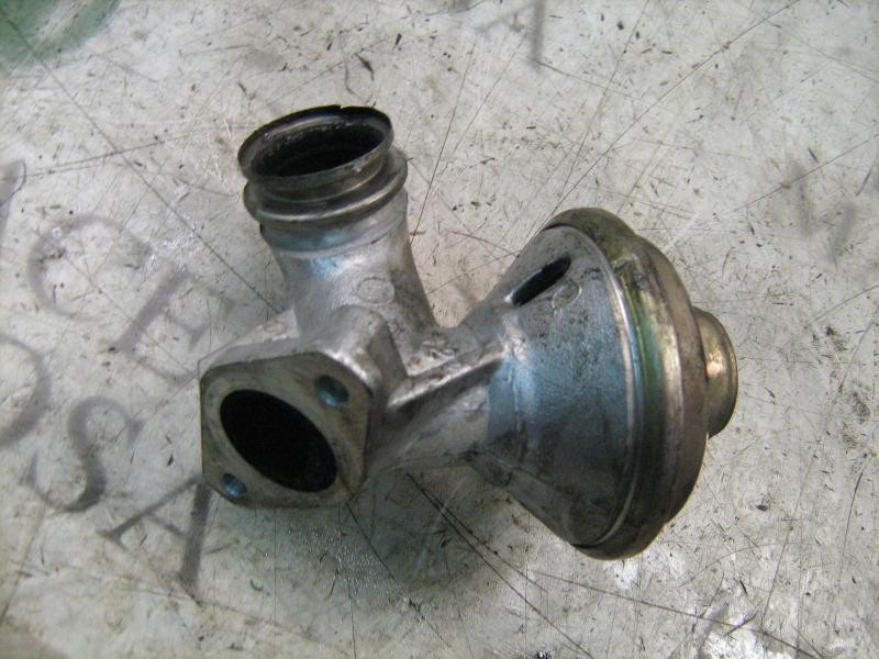 Recambio de valvula egr para peugeot 206 berlina xt referencia OEM IAM   