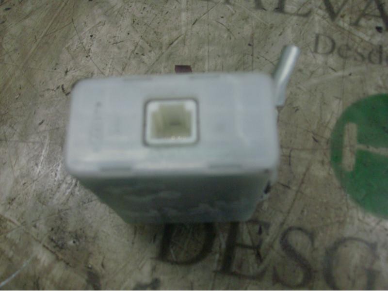 Recambio de modulo electronico para subaru legacy familiar/outback b13 (bp) 2.5 sw referencia OEM IAM  88035AG010 