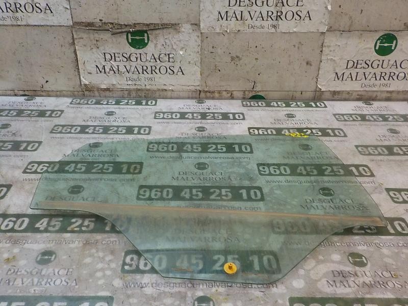 Recambio de cristal puerta trasero derecho para ford fiesta (cb1) 1.4 tdci cat referencia OEM IAM 1591457  