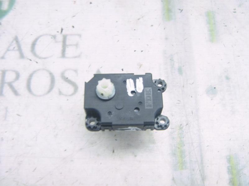 Recambio de motor apertura trampillas climatizador para renault scenic ii authentique referencia OEM IAM   