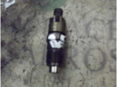 Recambio de inyector para nissan trade 100 referencia OEM IAM   