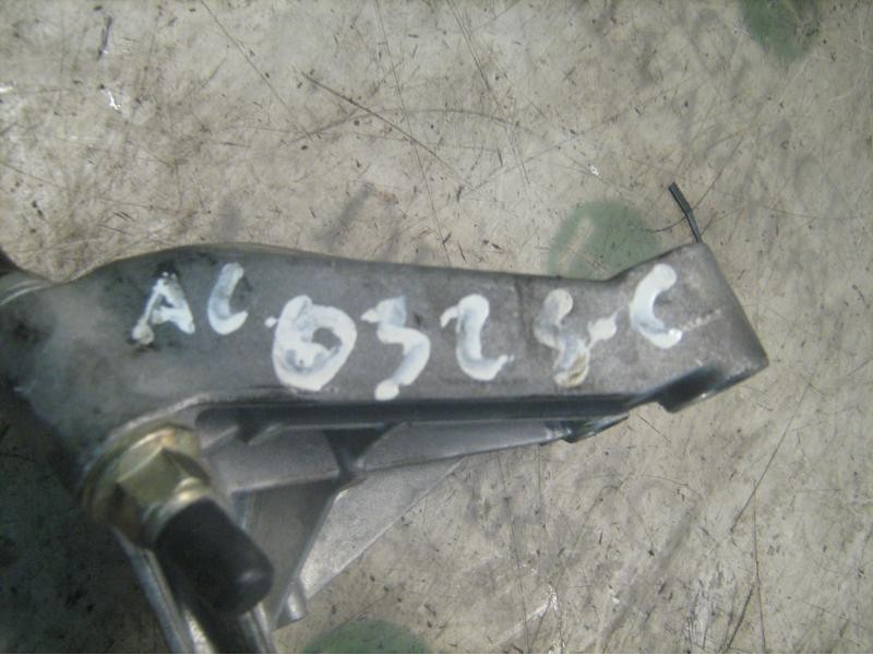 Recambio de soporte cambio para renault megane i classic (la0) referencia OEM IAM   