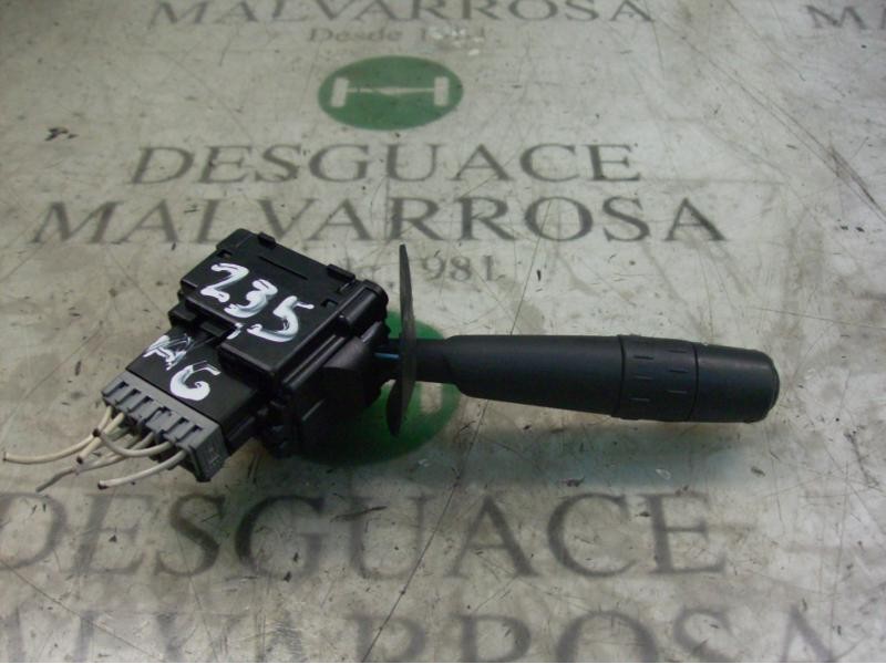 Recambio de mando limpia para citroën xantia berlina 1.9 turbodiesel referencia OEM IAM   