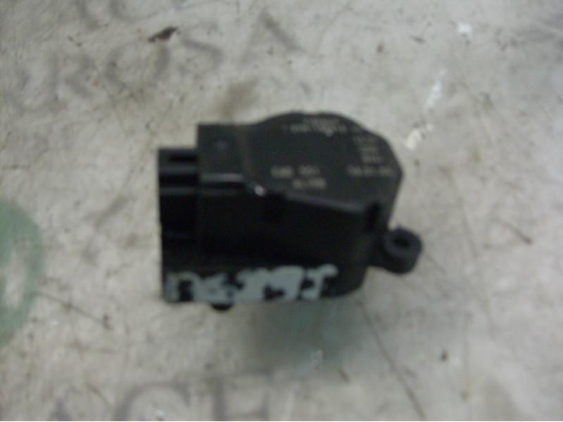 Recambio de motor apertura trampillas climatizador para ford mondeo berlina (ge) ghia referencia OEM IAM   