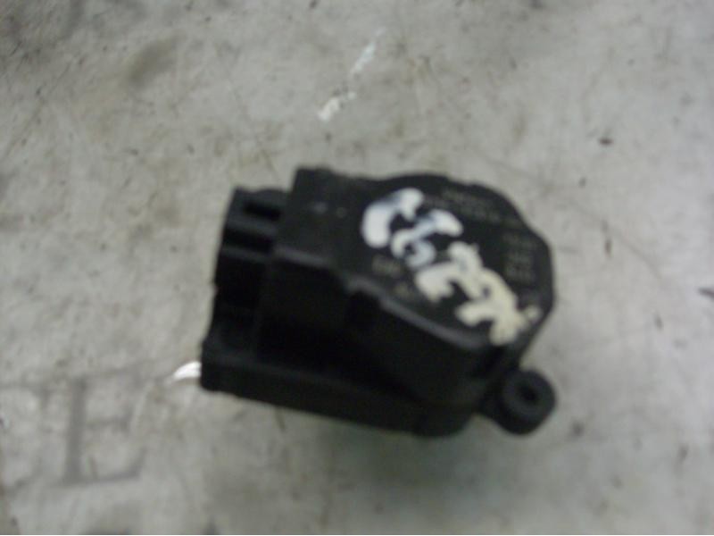 Recambio de motor apertura trampillas climatizador para ford mondeo berlina (ge) ghia referencia OEM IAM   