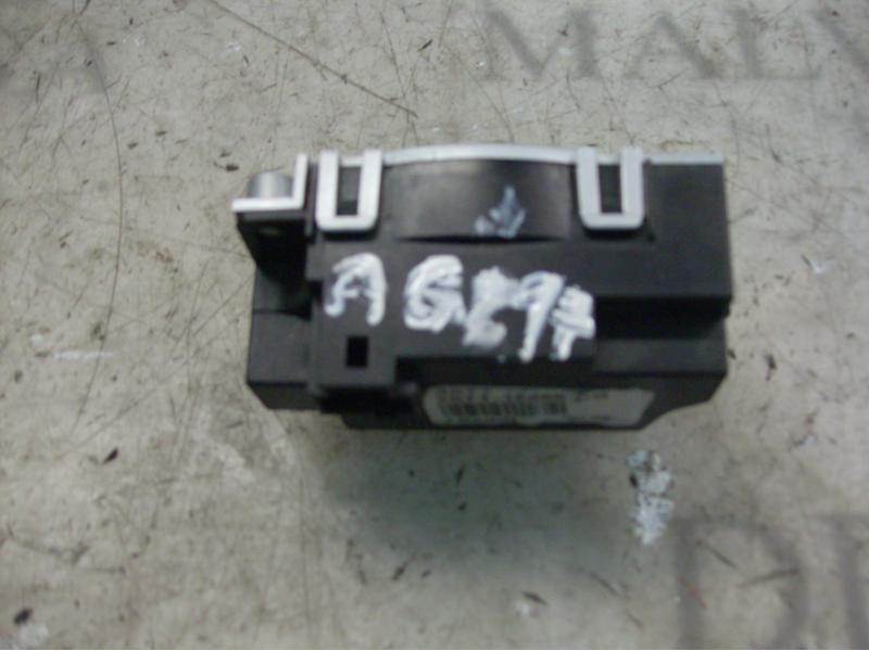 Recambio de mando multifuncion para ford mondeo berlina (ge) ghia referencia OEM IAM   