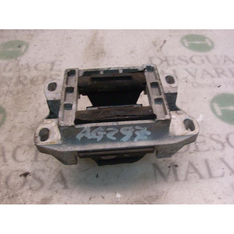 Recambio de soporte motor delantero para ford mondeo berlina (ge) ghia referencia OEM IAM   