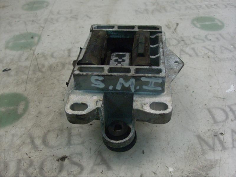 Recambio de soporte motor delantero para ford mondeo berlina (ge) ghia referencia OEM IAM   
