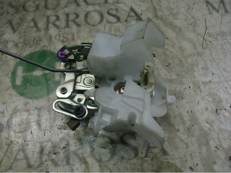 Recambio de cerradura puerta delantera derecha para honda jazz (gd1/5) 1.4 ls referencia OEM IAM   