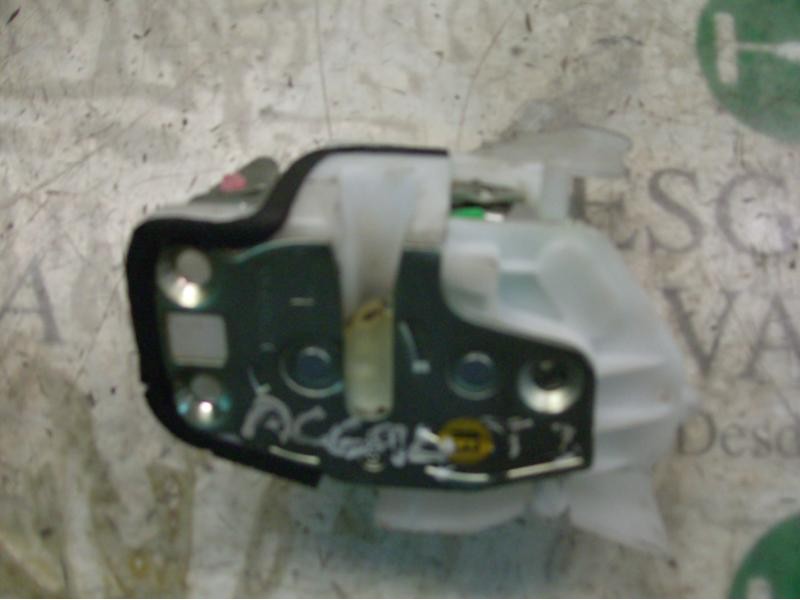 Recambio de cerradura puerta trasera izquierda para honda jazz (gd1/5) 1.4 ls referencia OEM IAM   
