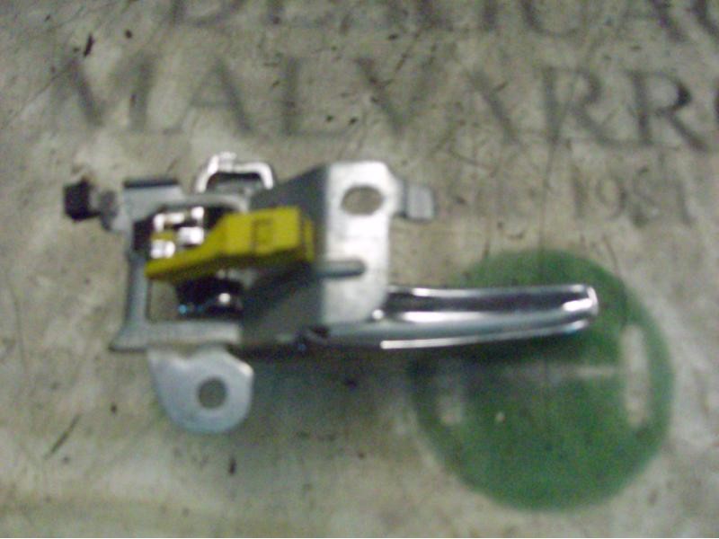 Recambio de maneta interior trasera derecha para volvo v40 familiar 1.9 d referencia OEM IAM   