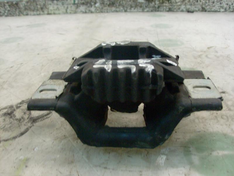Recambio de soporte cambio para ford fiesta (cbk) ghia referencia OEM IAM   