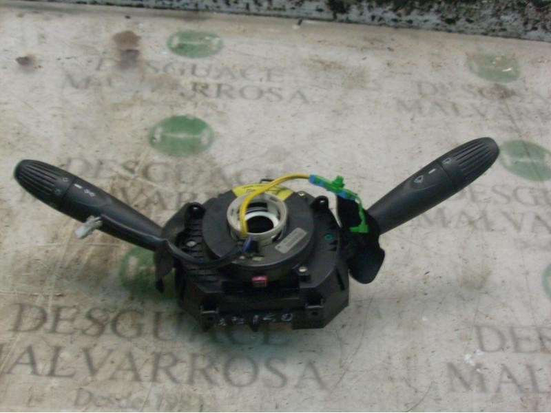 Recambio de mando luces para fiat punto berlina (188) 1.9 d (i) referencia OEM IAM   