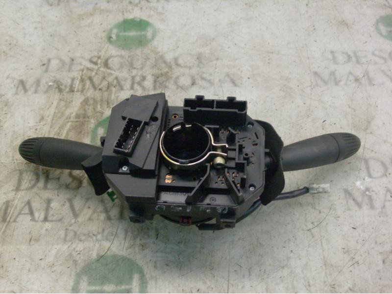 Recambio de mando luces para fiat punto berlina (188) 1.9 d (i) referencia OEM IAM   