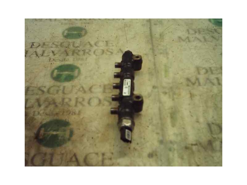 Recambio de rampa inyectora para ford fiesta berlina (dx) referencia OEM IAM   