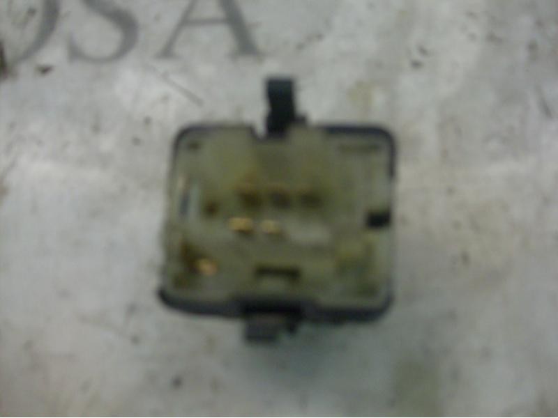 Recambio de mando elevalunas delantero derecho para volkswagen vento (1h2) 2.0 referencia OEM IAM   