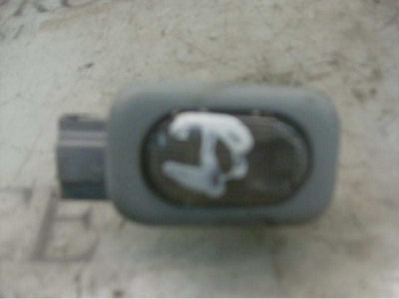 Recambio de piloto interior para volkswagen vento (1h2) 2.0 referencia OEM IAM   