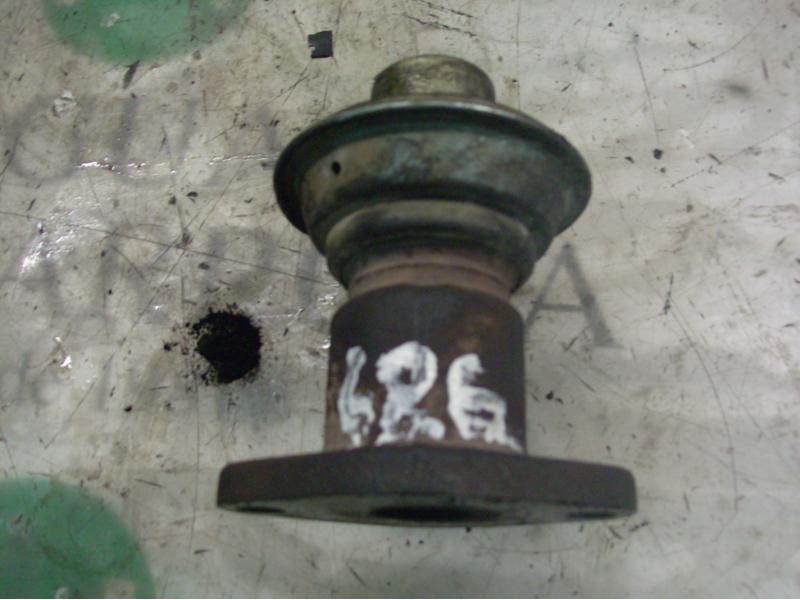 Recambio de valvula egr para renault kangoo (f/kc0) referencia OEM IAM   