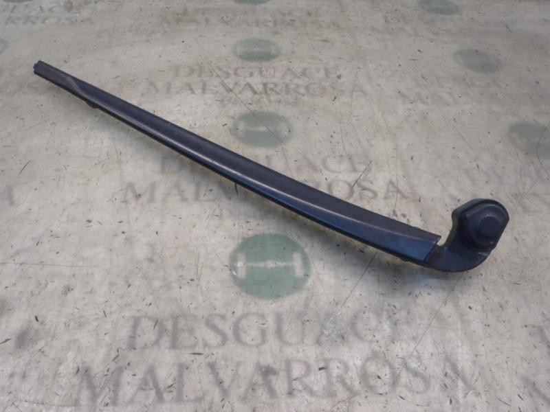 Recambio de brazo limpia delantero derecho para seat leon (1p1) reference referencia OEM IAM 1P0955410A1P9  