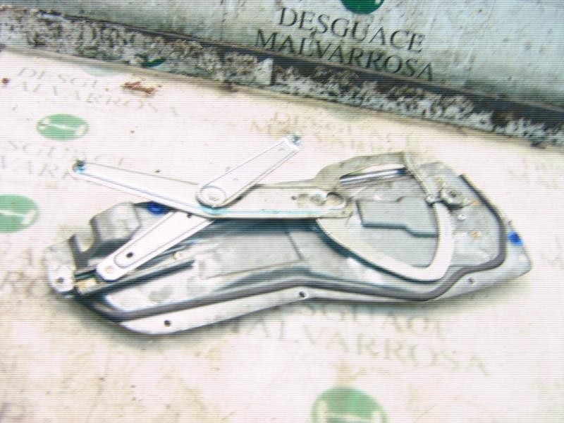 Recambio de elevalunas trasero derecho para volvo s70 berlina 2.5 d / tdi referencia OEM IAM 9152726 100575 