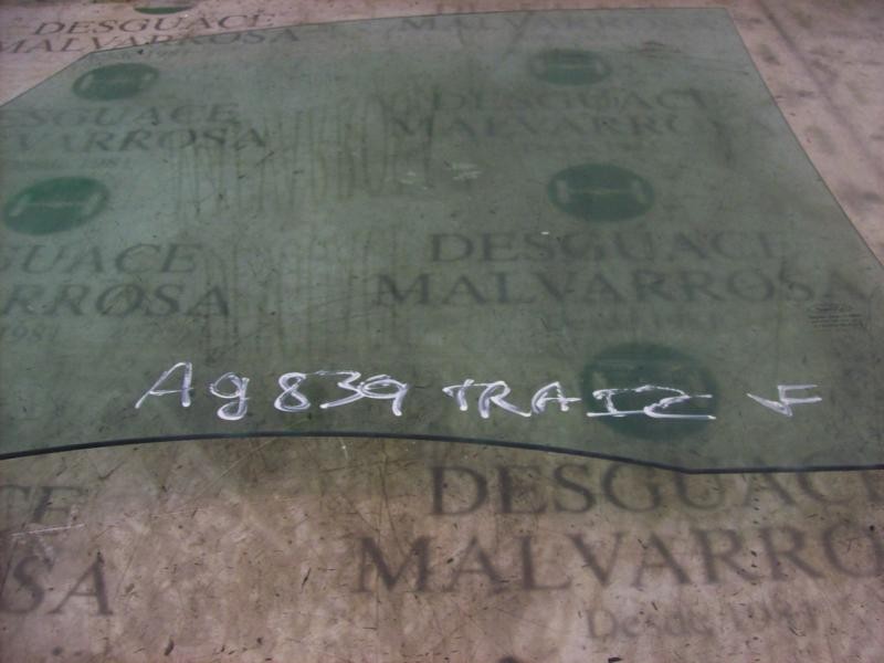 Recambio de cristal puerta trasero izquierdo para ford focus berlina (cap) trend referencia OEM IAM   