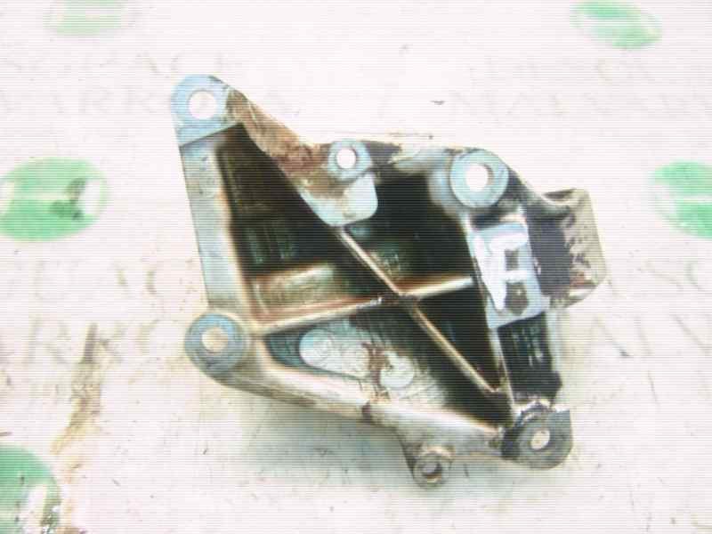 Recambio de soporte cambio para peugeot 405 berlina 1.9 diesel referencia OEM IAM   