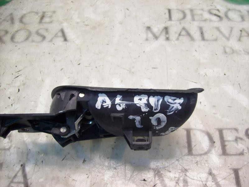 Recambio de maneta interior trasera derecha para volkswagen golf v berlina (1k1) highline referencia OEM IAM   