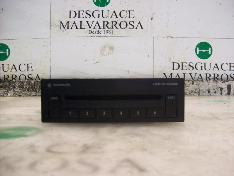 Recambio de sistema audio / radio cd para volkswagen golf v berlina (1k1) highline referencia OEM IAM   