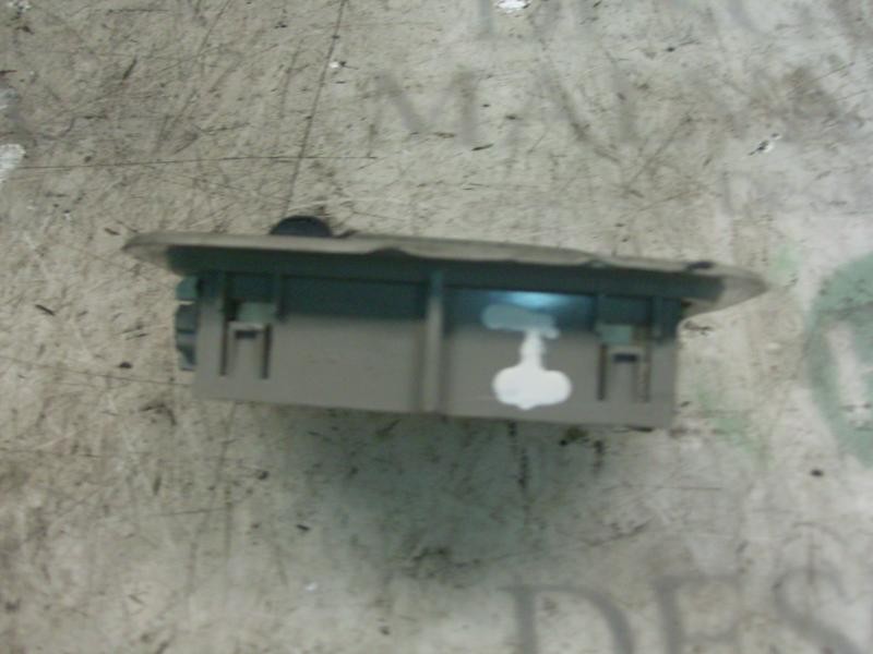 Recambio de piloto interior para citroën xsara picasso 2.0 hdi referencia OEM IAM   