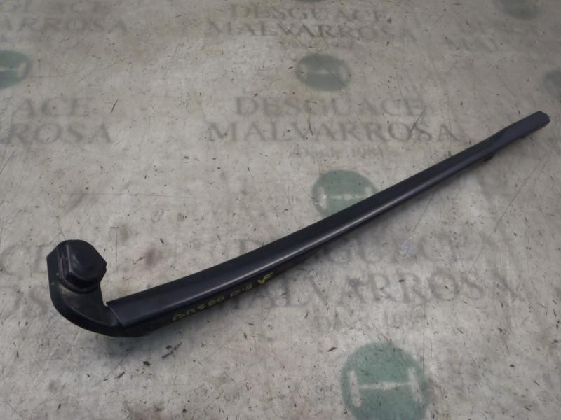 Recambio de brazo limpia delantero izquierdo para seat leon (1p1) reference referencia OEM IAM 1P0955409A1P9  