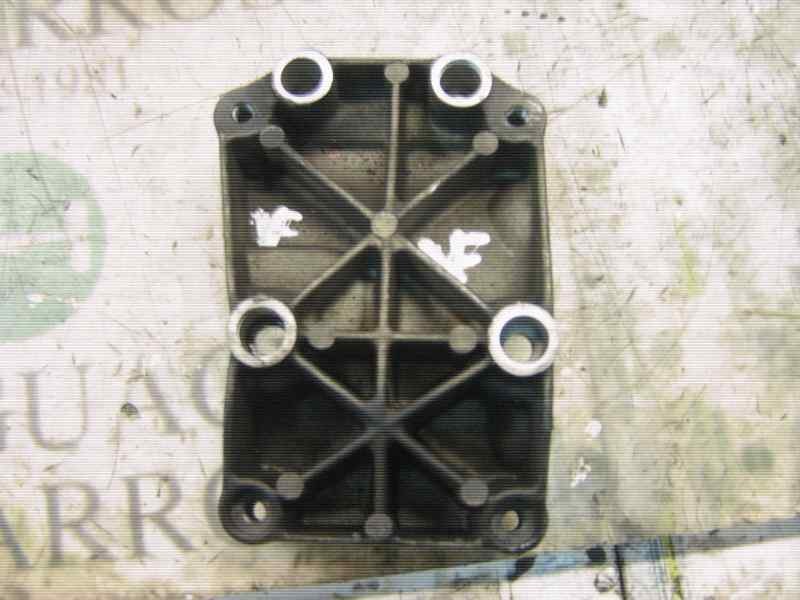 Recambio de soporte cambio para ford fiesta berlina referencia OEM IAM   