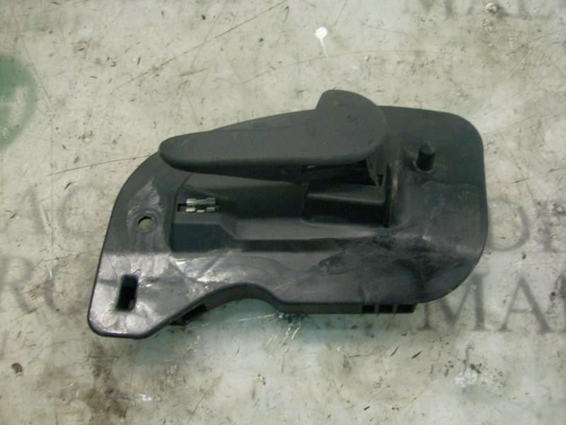 Recambio de maneta interior delantera derecha para opel corsa c enjoy referencia OEM IAM   