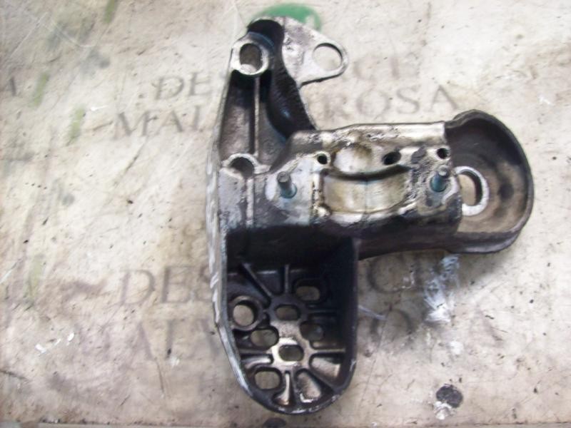 Recambio de soporte motor derecho para volkswagen passat berlina (3b2) highline referencia OEM IAM   