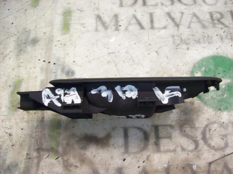 Recambio de maneta interior delantera derecha para volkswagen passat berlina (3b2) highline referencia OEM IAM   