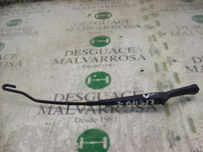 Recambio de brazo limpia delantero izquierdo para volkswagen passat berlina (3b2) highline referencia OEM IAM   