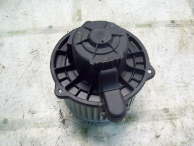 Recambio de motor calefaccion para hyundai accent (lc) gls referencia OEM IAM 971121C000 F005330024 F005330024